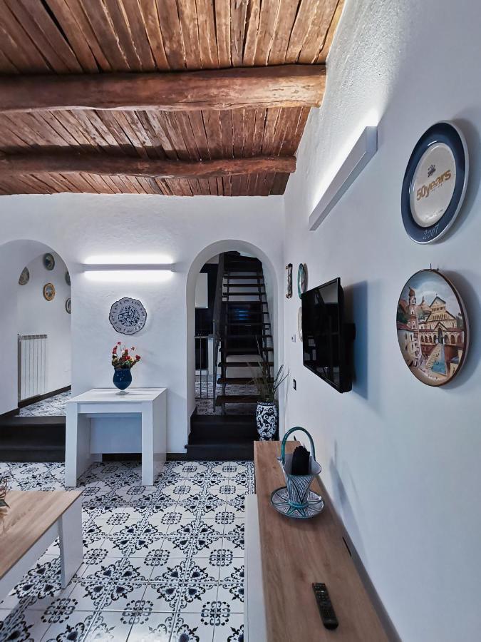 Casagiugiu Villa วิเอตริ ภายนอก รูปภาพ